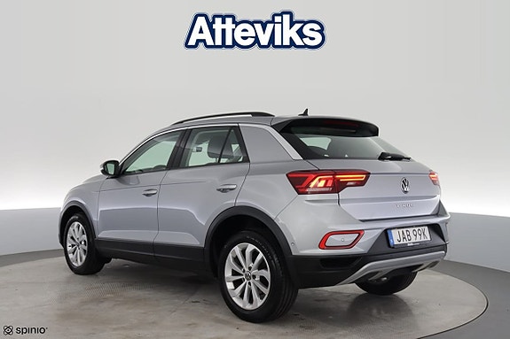 Volkswagen T-Roc 14 of 22