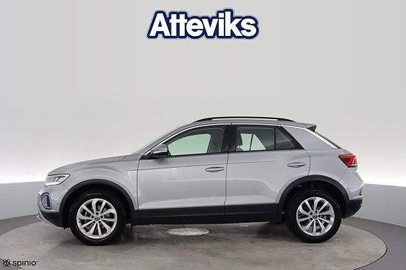 Volkswagen T-Roc 13 of 22