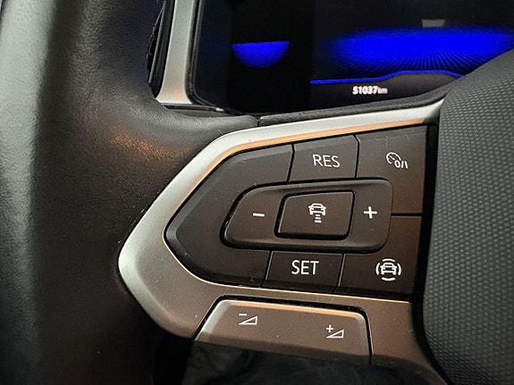 Volkswagen T-Roc 5 of 22