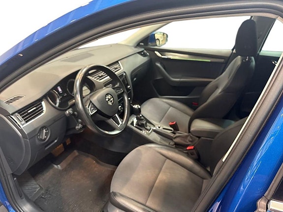 Skoda Octavia 12 of 15