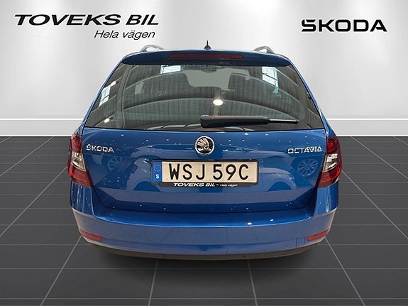 Skoda Octavia 4 of 15