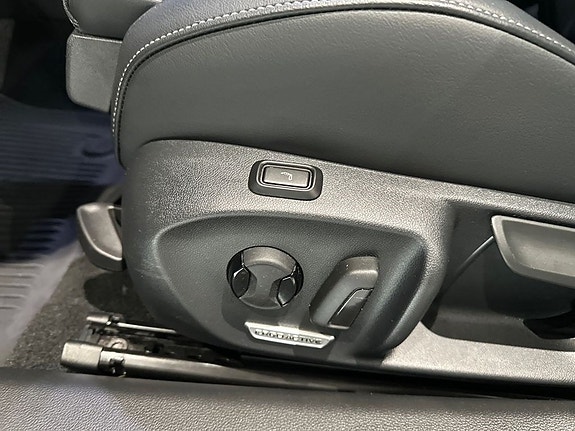 Volkswagen Passat 16 of 20