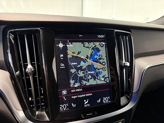 Volvo V60 18 of 28