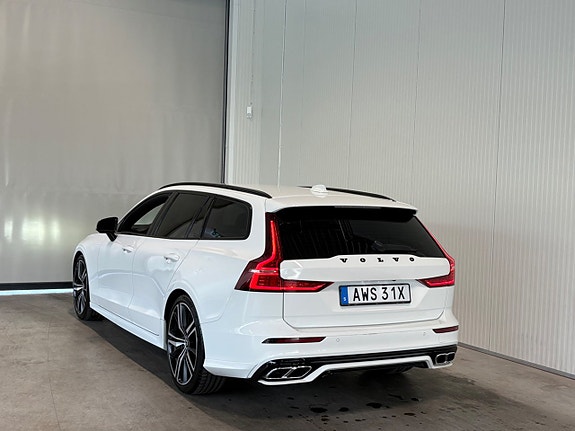 Volvo V60 6 of 28
