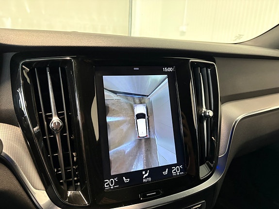Volvo V60 17 of 28