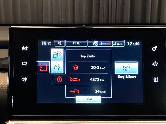 Citroen C4 Cactus 12 of 30