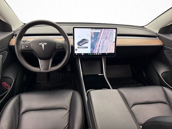 Tesla Model 3 12 of 30
