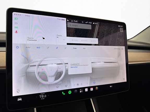 Tesla Model 3 17 of 30