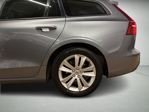 Volvo V60 6 of 20