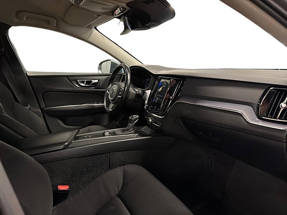 Volvo V60 8 of 20