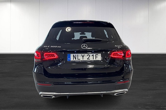 Mercedes-Benz GLC300 de 7 of 15