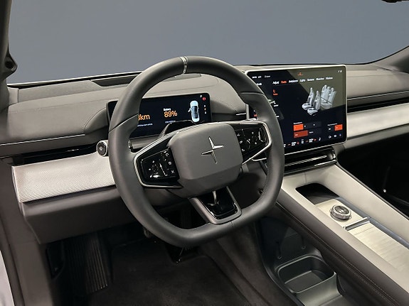 Polestar 4 4 of 11