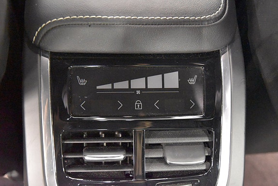 Volvo S60 29 of 30