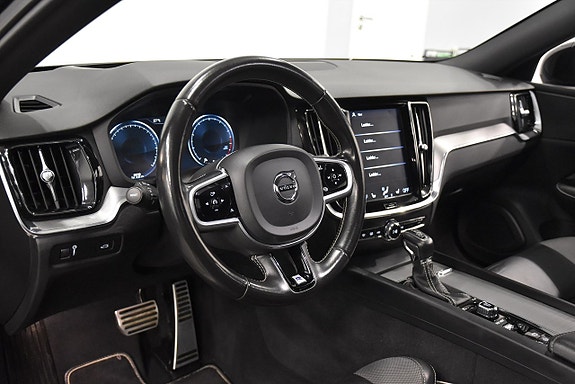 Volvo S60 8 of 30