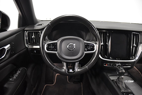 Volvo S60 2 of 30