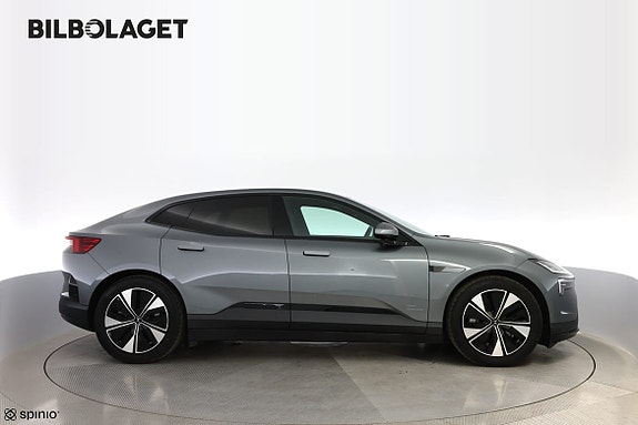 Polestar 4 5 of 18