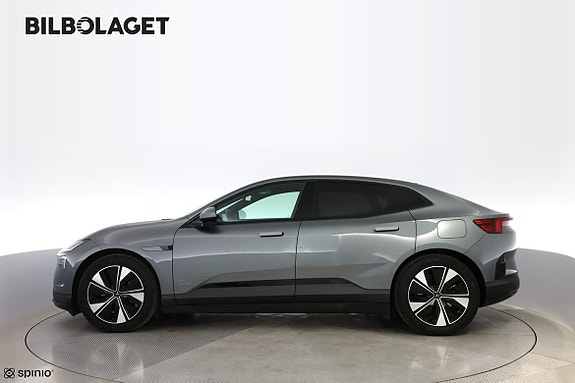 Polestar 4 2 of 18