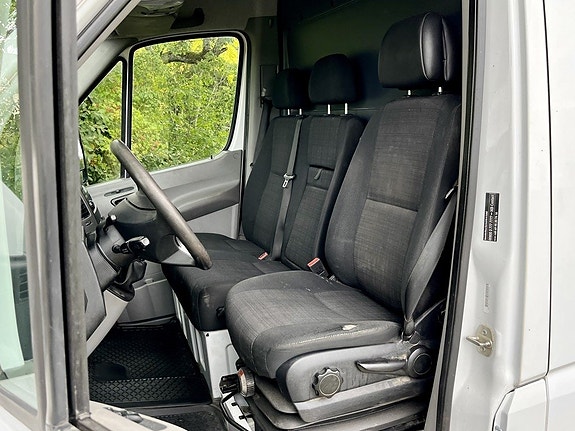 Mercedes-Benz Sprinter 313 11 of 16