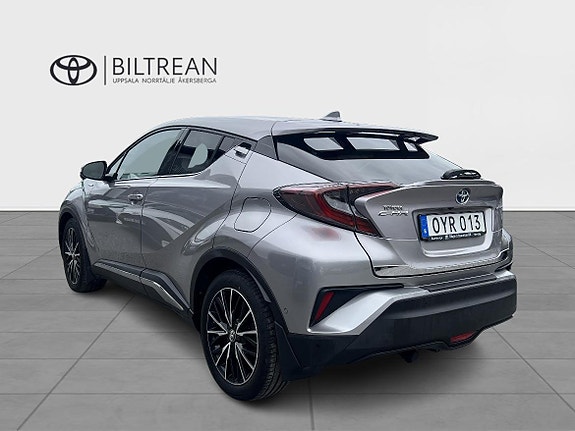Toyota C-HR 4 of 14