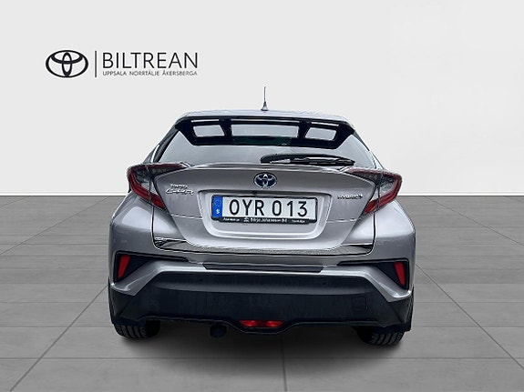 Toyota C-HR 5 of 14
