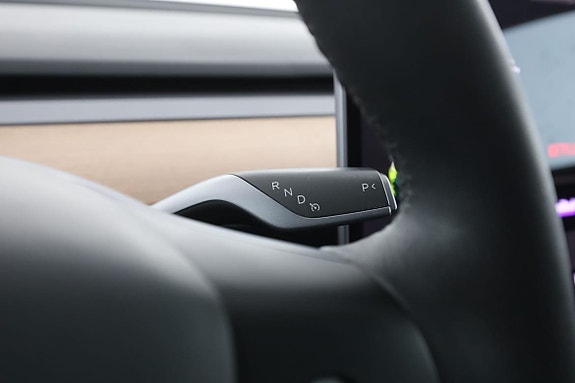 Tesla Model 3 30 of 30