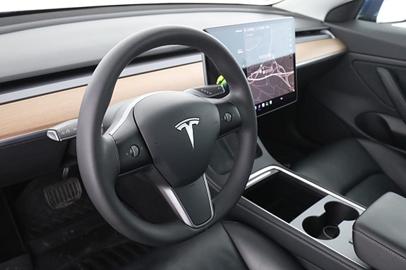 Tesla Model 3 12 of 30