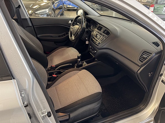 Hyundai i20 9 of 11
