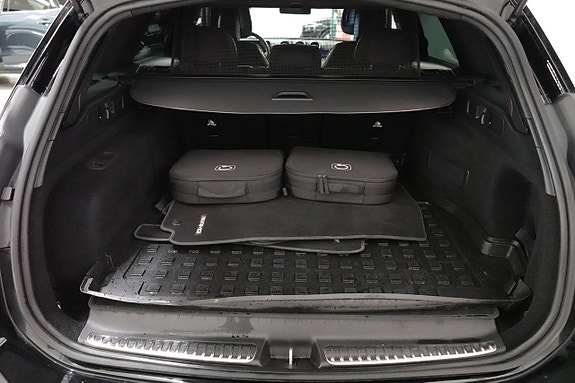 Mercedes-Benz C300 28 of 30