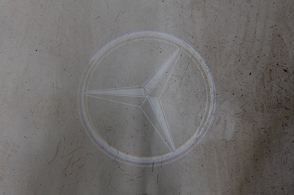 Mercedes-Benz C300 26 of 30