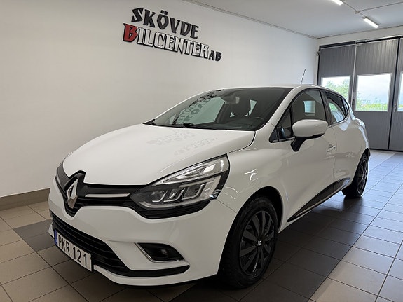 Renault Clio 2 of 13