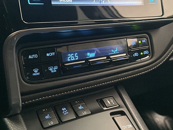 Toyota Auris 21 of 24