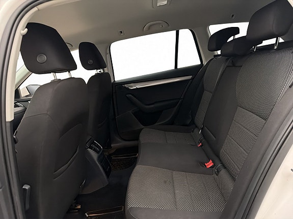 Skoda Octavia 12 of 24