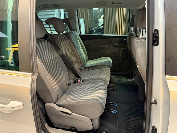 Seat Alhambra 19 of 27