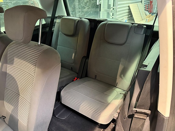 Seat Alhambra 18 of 27