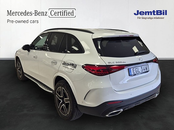 Mercedes-Benz GLC300 de 3 of 11