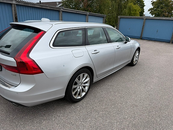 Volvo V90 5 of 10