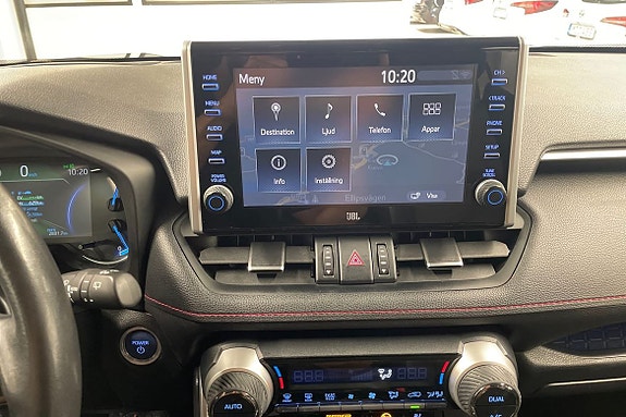Toyota RAV4 Plug-in Hybrid 15 of 21