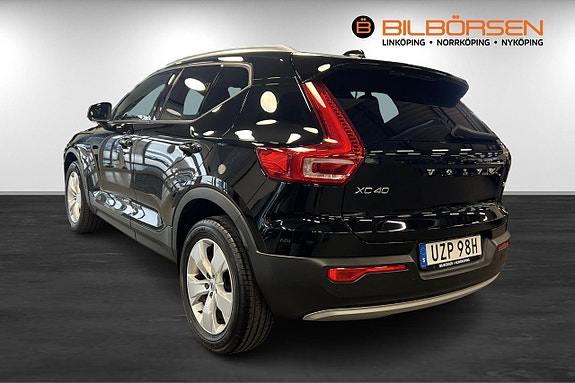 Volvo XC40 6 of 14