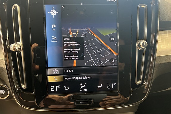 Volvo XC40 11 of 14