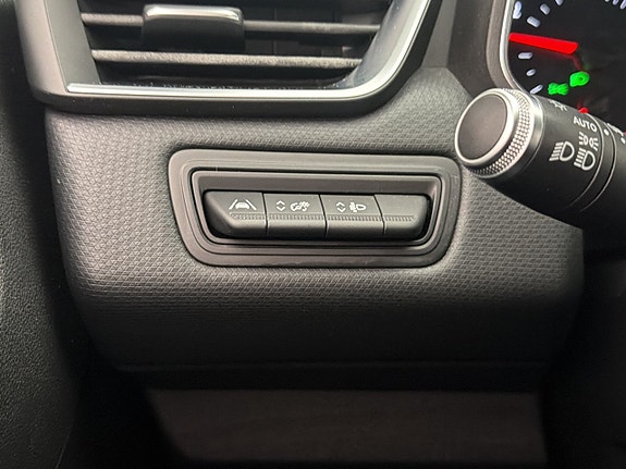 Renault Clio 15 of 27