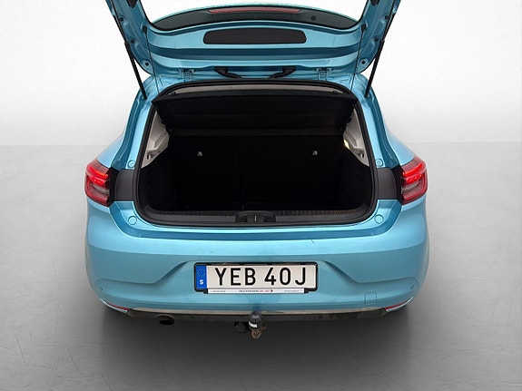 Renault Clio 22 of 27