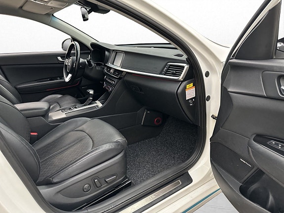 Kia Optima 25 of 30