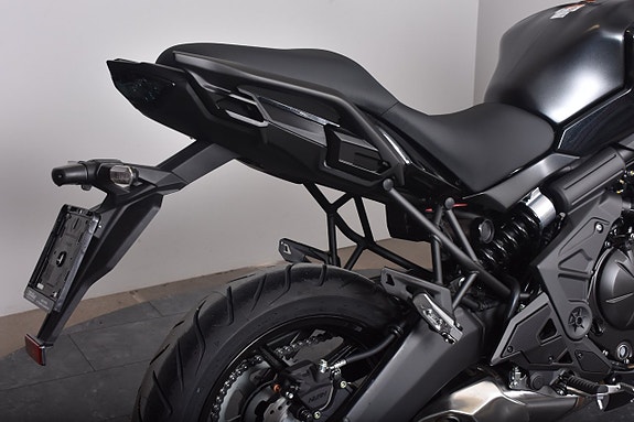 Kawasaki VERSYS 650 | DEMO | Omgående leverans! ENDAST 41 MIL 13 of 18