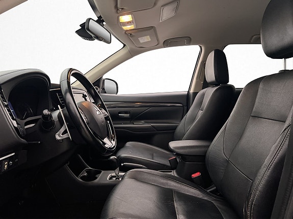 Mitsubishi Outlander 14 of 28
