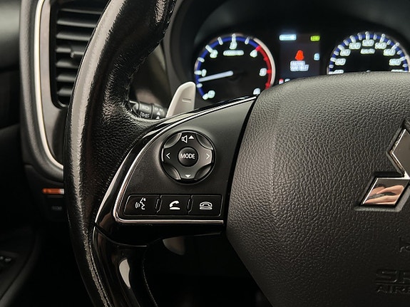 Mitsubishi Outlander 22 of 28