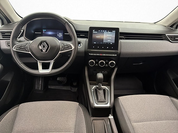 Renault Clio 11 of 25