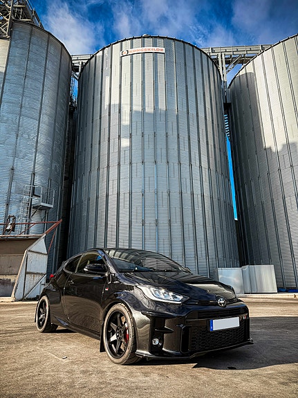 Toyota GR Yaris 4 of 6