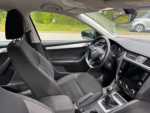 Skoda Octavia 7 of 11