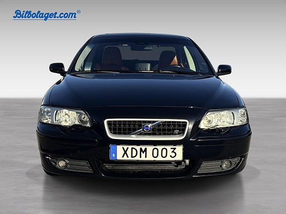 Volvo S60 2 of 13