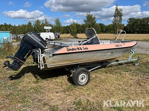 Motorbåt Buster RS safe med sjösättnings vagn 3 of 6